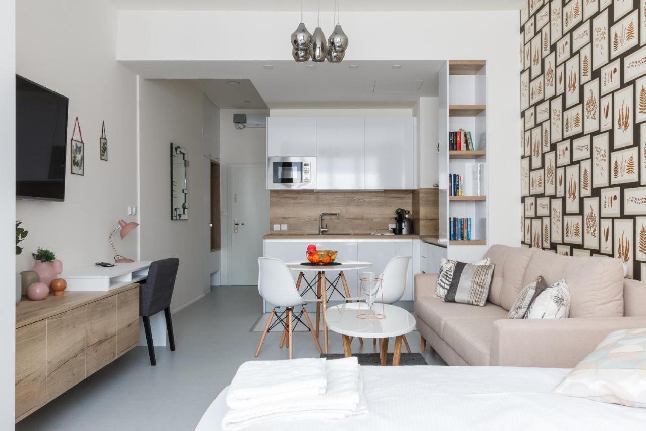 Designer Studio In New Town By Prague Days Apartamento Exterior foto